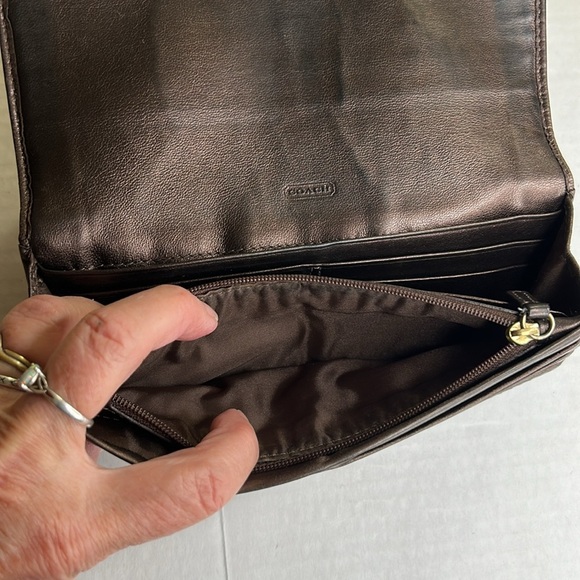 COACH WOMENS VINTAGE SOFT BROWN LEATHER WALLET - Picture 8 of 15